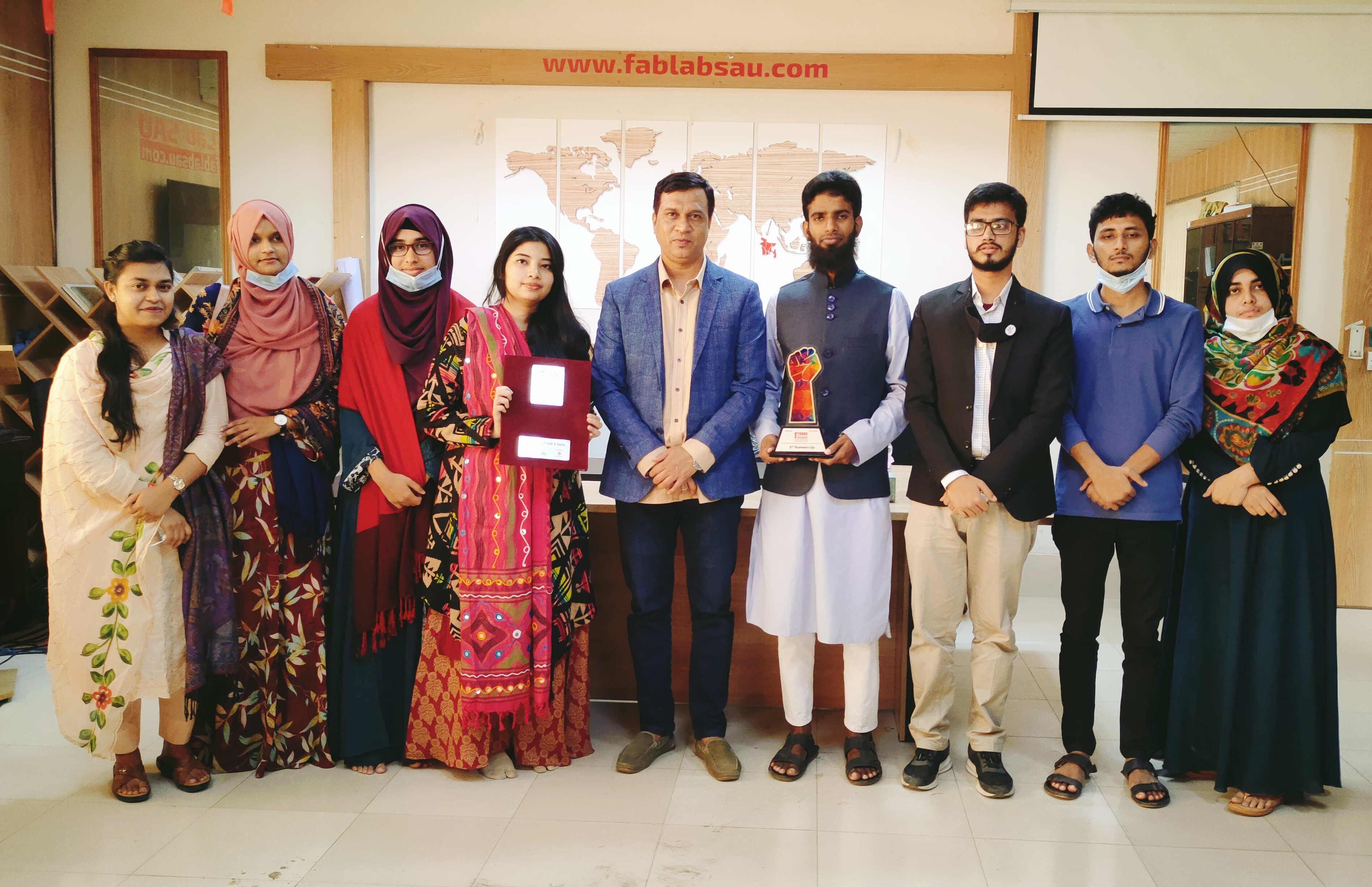 Receiving FAB Lab, SAU Prize